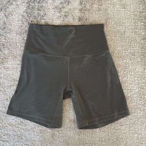 Lululemon align 6in bike short